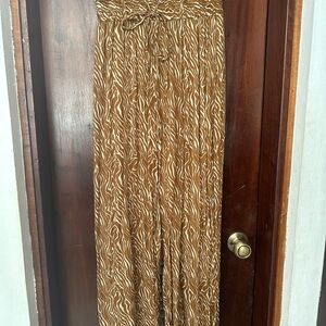 And Andrea palazzo pants